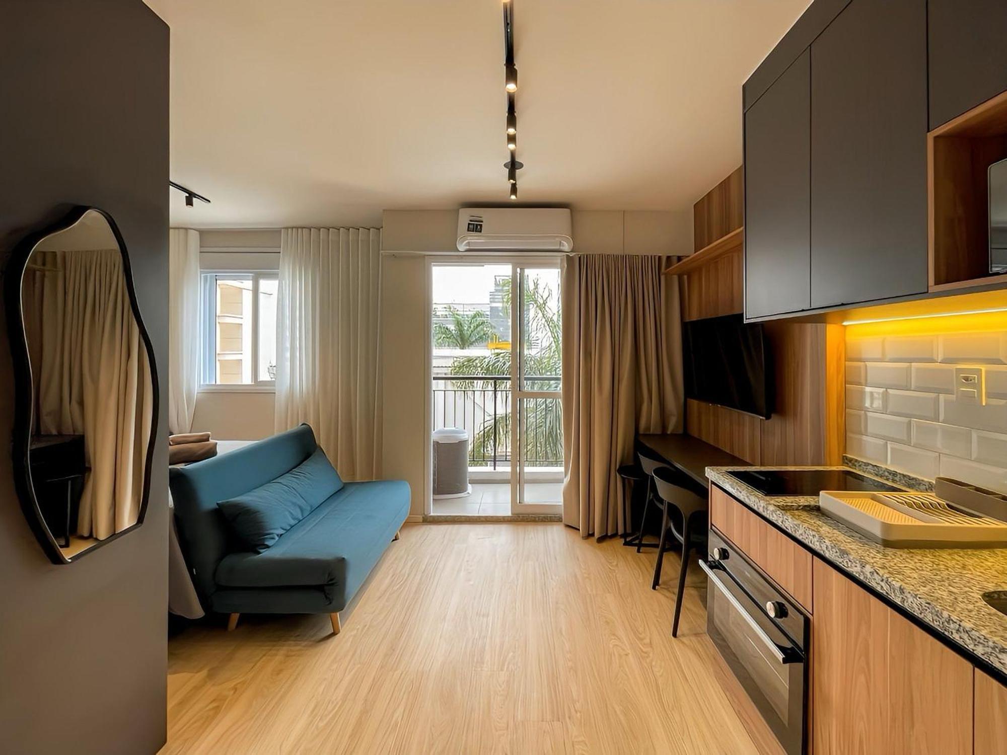 Prisma Pinheiros - Metro E Hc A Poucos Passos Villa - Sao Paulo, Sao Paulo